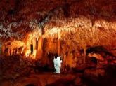 PASSEIO NAS GRUTAS